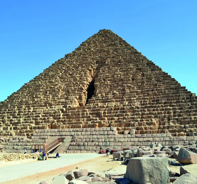 Mykerinos-pyramid-DSC_0026-©Paganini